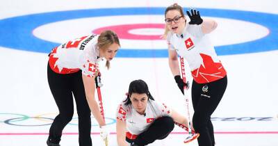 Eve Muirhead - Women's curling at Beijing 2022 Olympics Day 1 round-up: Reigning champions Sweden suffer blow on wild first day of action - olympics.com - Britain - Sweden - Denmark - Switzerland - Usa - China - Beijing - Japan - Taiwan
