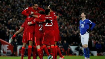 Jota double inspires Liverpool to win over Leicester