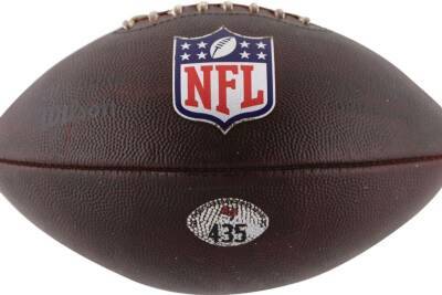 Ball from Tom Brady's last touchdown pass headed to auction