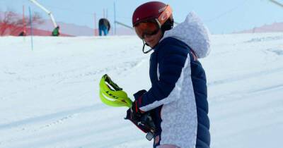 Olympics-Alpine skiing-Shiffrin says 'onward' to super-G after slalom exits