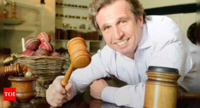 IPL auction 2022: I have made more cricketers millionaires than anybody else, but the next IPL auctioneer should be an Indian, says auctioneer Richard Madley - timesofindia.indiatimes.com - Britain - India -  Bangalore