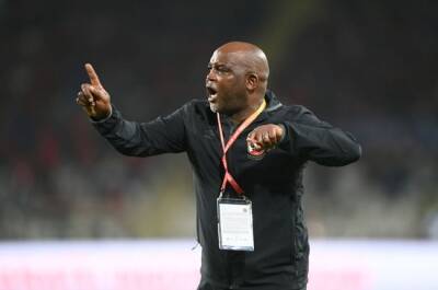 Red Devils - Pitso Mosimane - Al Ahly table massive R2.5m contract renewal for Pitso Mosimane - report - news24.com - South Africa - Egypt - Saudi Arabia -  Cairo