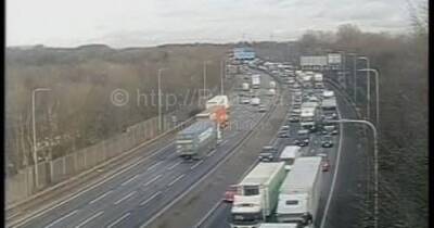 LIVE: Two lanes closed and queuing traffic on M60 following crash - manchestereveningnews.co.uk