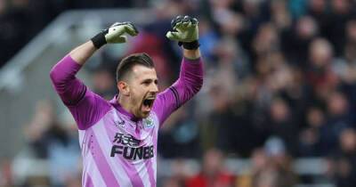 Not for sale - Eddie Howe calmly denies Dubravka to Man United talk and issues message on Saint-Maximin
