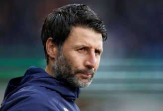 Danny Cowley - Burton Albion - Ian Evatt - Danny Cowley urges Portsmouth to make decision involving Marcus Harness - msn.com