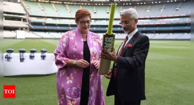Cricket diplomacy: Jaishankar gifts his Australian counterpart bat signed by Virat Kohli