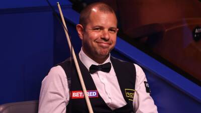 Barry Hawkins - Jimmy Robertson - Ricky Walden - Barry Hawkins through to Players Championship final with victory over Ricky Walden in semi-finals - eurosport.com