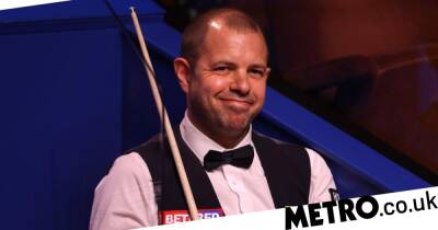 Jimmy Robertson reaching Players Championship final would be great, says Barry Hawkins