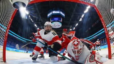 Ice hockey-Swiss overcome tough ROC quarter-final challenge to win 4-2 - channelnewsasia.com - Russia - Sweden - Switzerland - Usa - Canada - Beijing
