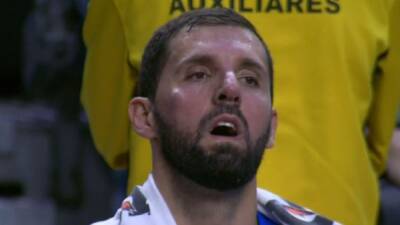 Los dos regalos de cumpleaños de Mirotic: victoria y codazo - en.as.com -  Sanli