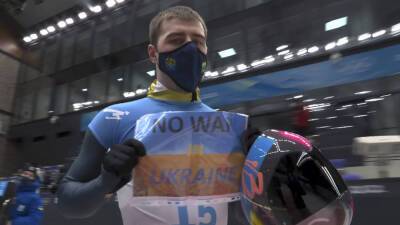 Olympian displays sign calling for 'No War in Ukraine' - foxnews.com - Russia - Ukraine -  Moscow - Beijing