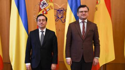 El Gobierno de España pide abandonar Ucrania: ¿cuántos viven en el país?