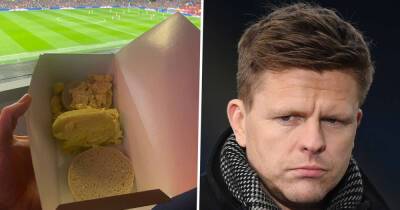 Food on offer at Man Utd ridiculed as TV presenter Jake Humphrey shares strange egg & mashed potato combo - msn.com - Manchester - county Southampton