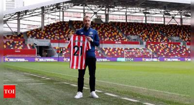 Eriksen 'bubbling' with Brentford but no date set for debut