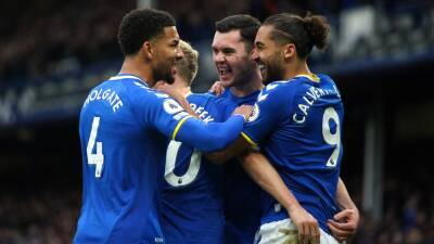 Frank Lampard’s Everton ease relegation fears with confident victory over Leeds