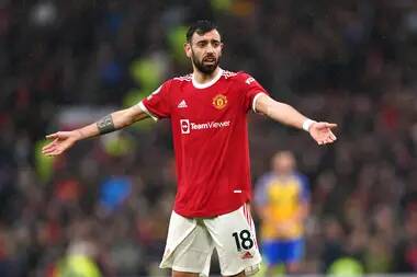 Paul Scholes Says Bruno Fernandes Is 'Becoming A Problem' For Manchester United