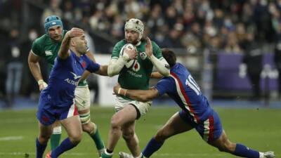 France beat Ireland to underline status as Six Nations favourites