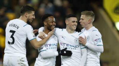 Man City restore 12-point lead, United draw again