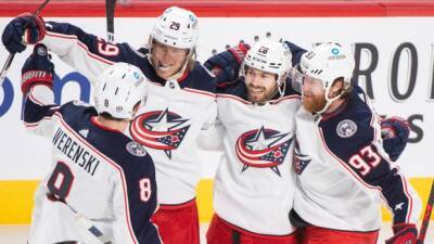 Laine scores with seconds left, lifts Blue Jackets over Habs
