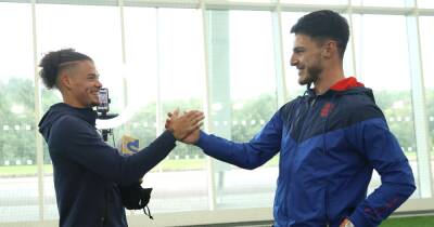 Kevin Campbell - Manchester United told to 'go and pay' for Declan Rice and Kalvin Phillips - manchestereveningnews.co.uk - Manchester - county Phillips