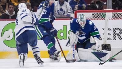 William Nylander - John Tavares - Petr Mrazek - Bo Horvat - Demko makes 51 saves as Canucks beat Maple Leafs - tsn.ca