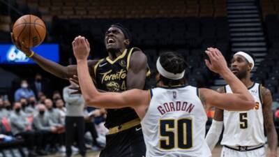 Nuggets snap Raptors' eight-game win streak