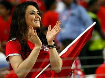 Preity Zinta Lauds Mumbai Indians' Responsible Act During IPL Auction