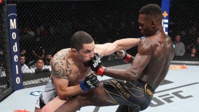 Resultados y resumen del UFC 271: Adesanya - Whittaker 2
