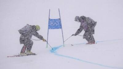 Heavy snow, wind, causes cancellation of events at Beijing Winter Olympic Games