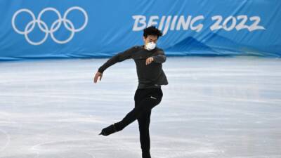 Knock on the door: COVID-19 stalks athletes at Beijing Winter Olympics