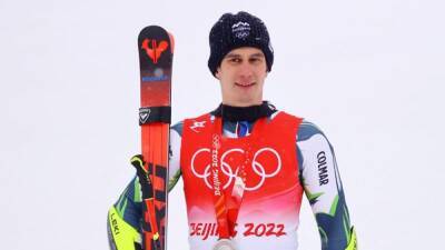 Olympics - Alpine skiing - Kranjec gets silver reward after near misses