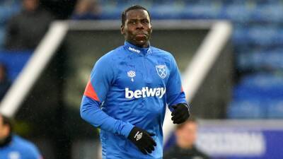 Kurt Zouma starts for West Ham against Leicester