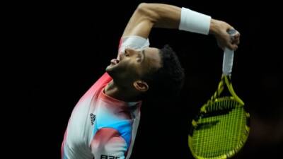 Canada's Auger-Aliassime upsets top-seeded Tsitsipas to capture 1st title - cbc.ca - Canada - Greece