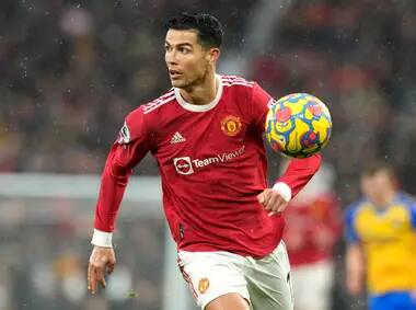 Ralf Rangnick - Marcus Rashford - Jadon Sancho - Raphael Varane - David De-Gea - Stuart Armstrong - Fraser Forster - Che Adams - The Exact Moment An Emotional Cristiano Ronaldo Was 'Broken' By Manchester United's Season Is Going Viral - sportbible.com - Manchester - Portugal -  Sancho -  Man