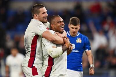 England inflict 34th straight Six Nations defeat on struggling Italians