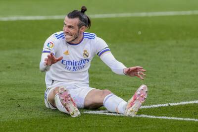 Madrid held at Villarreal before PSG; Bale makes rare start