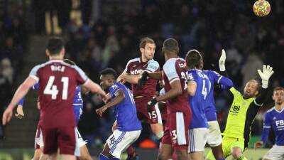 Late Dawson header sends Hammers back in to top four