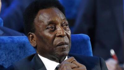 Pele returns to hospital for more chemo - 7news.com.au - Brazil - state New York