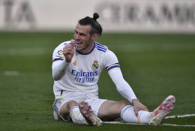 "Nadie va a dejar de pensar que es un jeta": convulsión en el Real Madrid por la titularidad de Bale ante el PSG | Cadena SER | Cadena SER