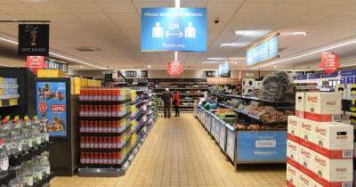 Aldi insider reveals five top tips for saving even more money on food shop - manchestereveningnews.co.uk - Britain - Germany