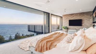 25 millones: se vende una mansión flotante en un paraíso del surf