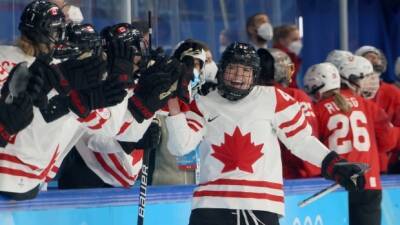 Marie-Philip Poulin - Canadian women's blue-liners have opponents seeing red at Beijing 2022 - cbc.ca - Switzerland - Canada - Beijing