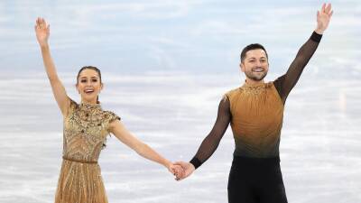 Winter Olympics 2022 - Kiss contact Lewis Gibson and Lilah Fear after duo skated to medley of their songs