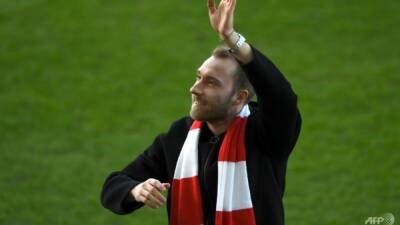 Christian Eriksen - Eriksen celebrates birthday by playing in Brentford friendly - channelnewsasia.com - Finland - Denmark - Italy