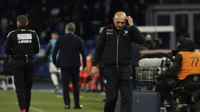 Stanislav Lobotka - Matteo Politano - Dos malas noticias para el Nápoles ante el Barça - en.as.com