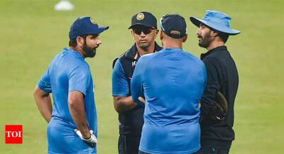 Virat Kohli - Vikram Rathour - India vs West Indies, 1st T20I: Focus firmly on T20 World Cup - timesofindia.indiatimes.com - Australia - India -  Ahmedabad