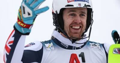 Dave Ryding supported by Liverpool captain Jordan Henderson ahead of Beijing 2022 slalom