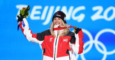 Mid-final phone call lifts Anna Gasser to consecutive Big Air golds