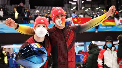 Brad Hall - Francesco Friedrich - Winter Olympics 2022 - Team GB crash as dominant Francesco Friedrich retains two-man bobsleigh title in German 1-2-3 - eurosport.com - Britain - Russia - Germany - Beijing