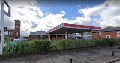 Petrol station set to become ‘electric vehicle charging hub’ with ‘coffee to go’ shop - manchestereveningnews.co.uk - Britain - Manchester